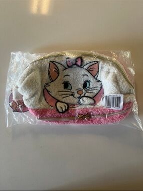 NWT Spectrum x Disney Cat Makeup Bag